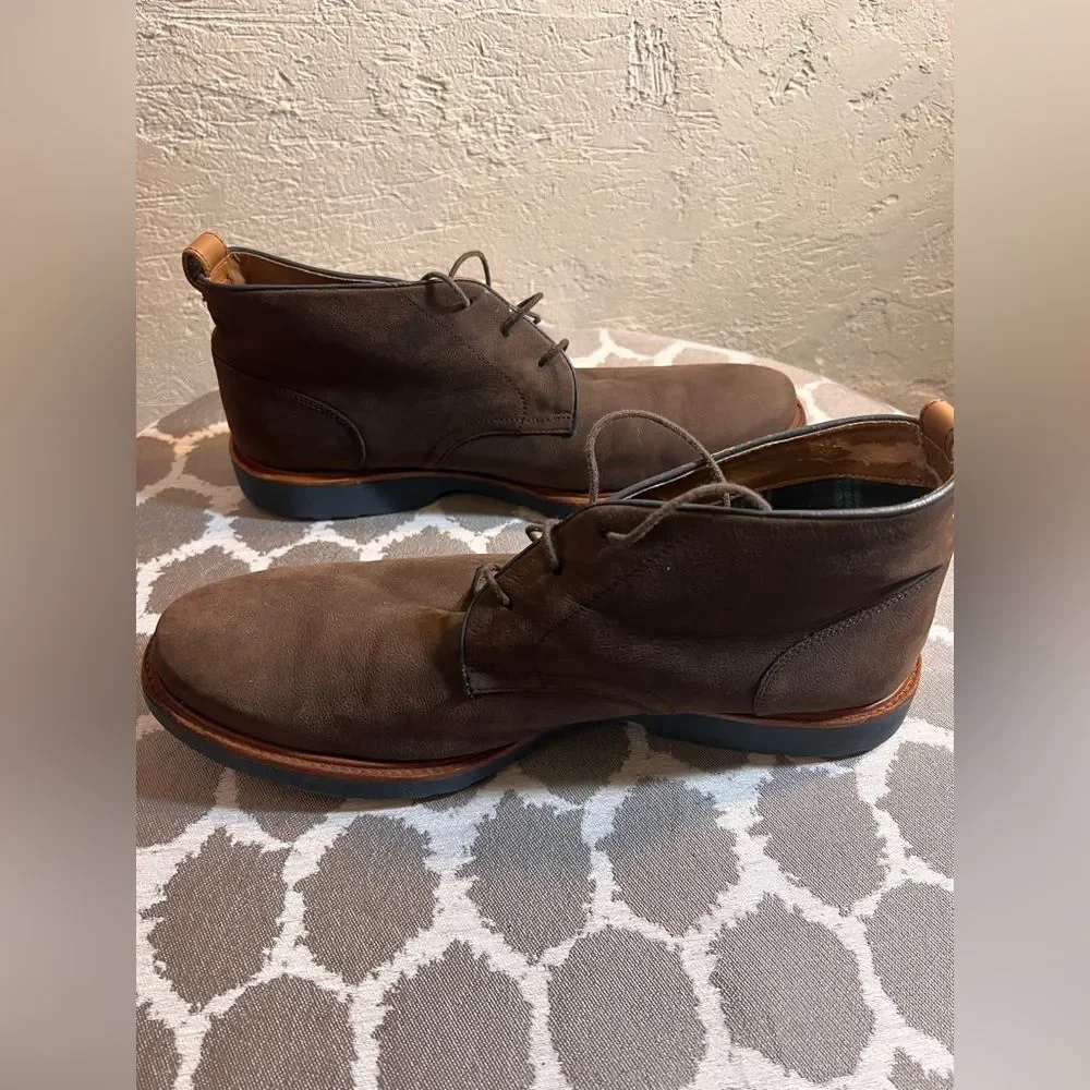 Clarks Dark Brown Nubuck Chukka Boots Fulham High Boots 12 men 67698 casual